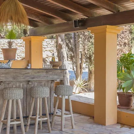 Casa Four Charming Ibiza With Sea View! בית נופש