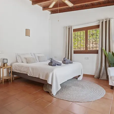 Casa Four Charming Ibiza With Sea View! Holiday home *